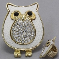 DR - Animal Owl Ring, Stretchable, 1 1/4W, 1 3/4L / Stretchable. Gold & White with Stones