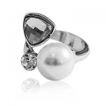 Crystal With Pearl Adjustable Fashion Ring By GemGem Jewelry