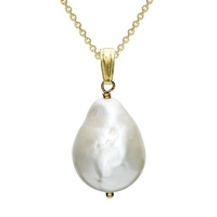 18k Yellow Gold over Sterling Silver 12-13mm White Nucleated Freshwater Cultured Pearl Pendant Necklace 18 Length.