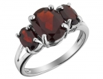 Three Stone Garnet Ring 2.0 Carats (ctw) in Sterling Silver, Size 5.5