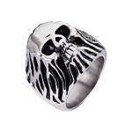 Fashion Plaza Men's Stainless Steel Vintage Skull Engraved Ring, Silver and Black TR42-10