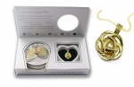 Yellow Gold Plated Rose Flower Necklace Pendant Freshwater Cultured Pearl in Oyster Kit Set 18