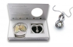 Valentines Gift Infinity Necklace Pendant Locket Freshwater Cultured Pearl in Oyster Kit Set 18 Chain